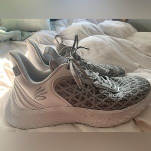 Under Armor Curry Flow 9 Basketball Shoes